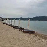 Plaisir Néa Péramos